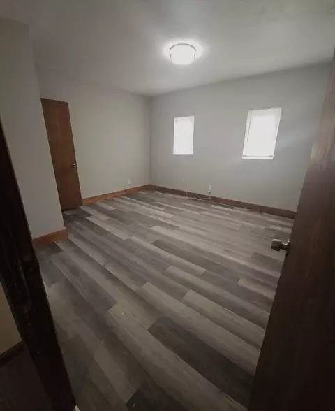 108 Marble St, Springfield, MA 01105 photo 13