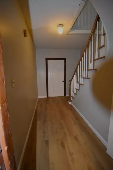 108 Marble St, Springfield, MA 01105 photo 18