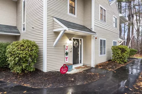 125 Highland St #405, Taunton, MA 02780