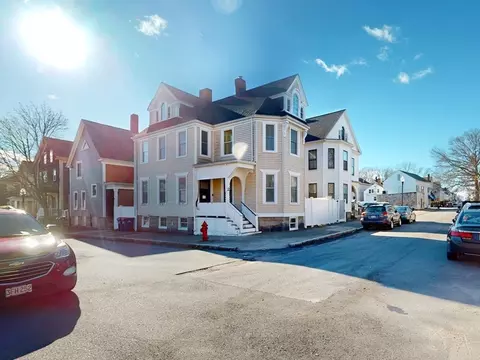 2 Smith St, New Bedford, MA 02740
