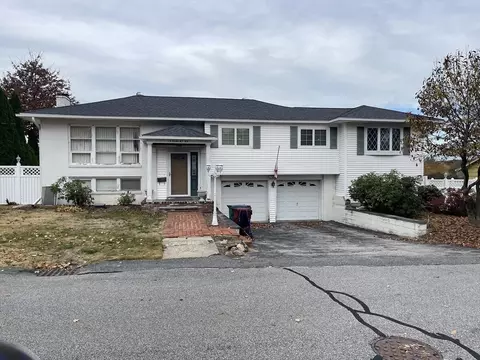48 Elmont Rd, Lowell, MA 01852