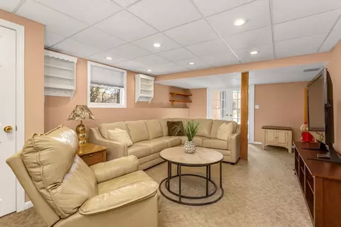 Other - 4 Maple Brook Ln, Franklin, MA 02038 photo 9 of 12