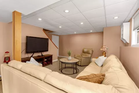 Other - 4 Maple Brook Ln, Franklin, MA 02038 photo 10 of 12