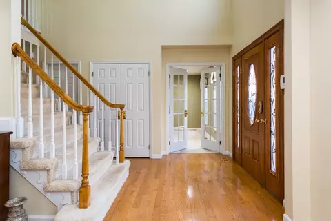 Entry Way - 4 Maple Brook Ln, Franklin, MA 02038 photo 1 of 4