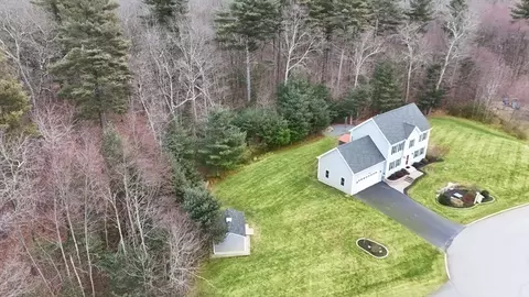 25 Haywood Cir, Mendon, MA 01756 photo 41