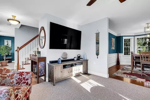 25 Haywood Cir, Mendon, MA 01756 photo 20