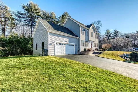 25 Haywood Cir, Mendon, MA 01756 photo 39