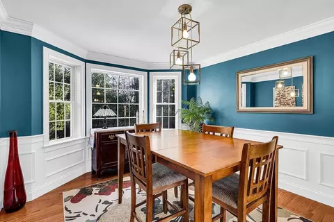 25 Haywood Cir, Mendon, MA 01756 photo 12