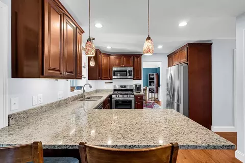 25 Haywood Cir, Mendon, MA 01756 photo 10
