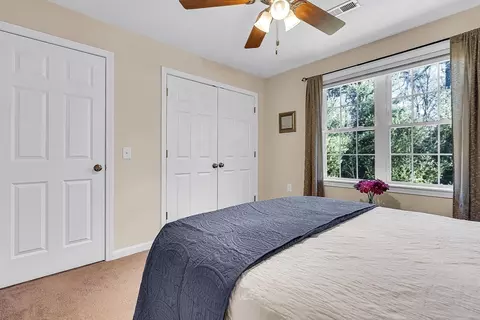 25 Haywood Cir, Mendon, MA 01756 photo 33
