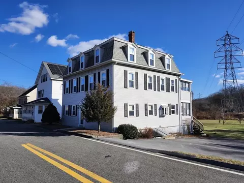 2 A B Elm Ct, Millbury, MA 01527