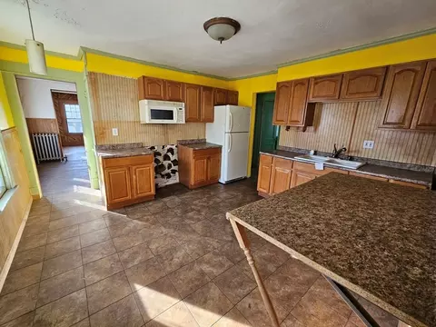 Kitchen - 73-75 Kenyon St, Springfield, MA 01109 photo 3 of 4