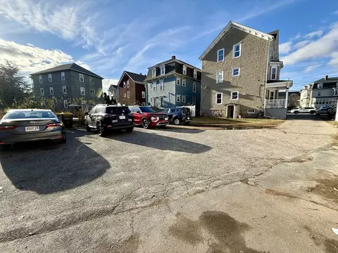 Exterior - 1305 N Main St, Fall River, MA 02720 photo 4 of 4