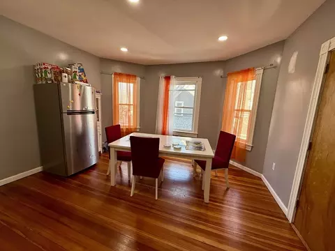 Dining - 1305 N Main St, Fall River, MA 02720 photo 3 of 4