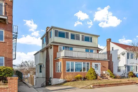660 Revere Beach Blvd, Revere, MA 02151