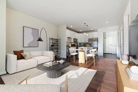 230 Martins Lndg #105, North Reading, MA 01864