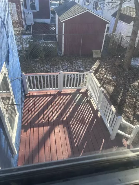 5 Pearl St, Gloucester, MA 01930 photo 5