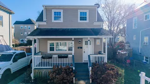238 Austin St, New Bedford, MA 02740