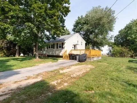 15 Washburn St, Brockton, MA 02301