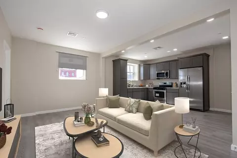 202 Broadway #22, Lawrence, MA 01841