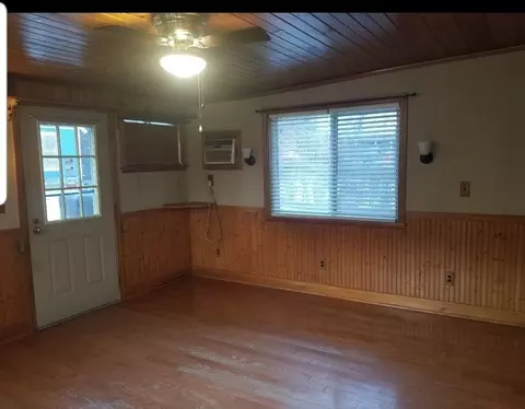 Living - 1 Burton St, Worcester, MA 01607 photo 5 of 7