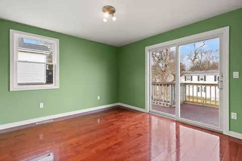 190 Reney St, Fall River, MA 02723 photo 10