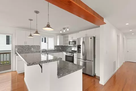 190 Reney St, Fall River, MA 02723 photo 6