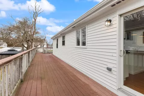190 Reney St, Fall River, MA 02723 photo 23