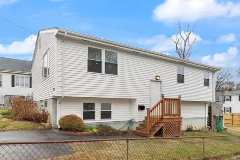 190 Reney St, Fall River, MA 02723 photo 2
