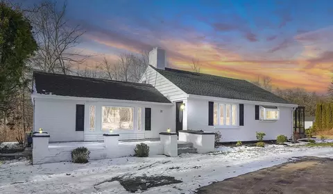 81 Rogers Ave, West Springfield, MA 01089