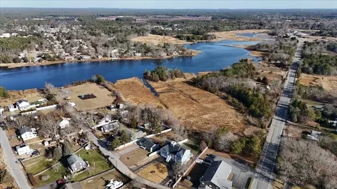 View/Area - 3 Apple St, Wareham, MA 02571 photo 3 of 4