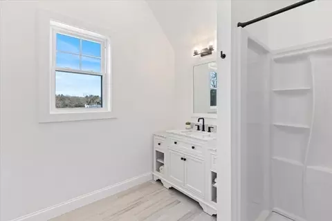 Bath - 3 Apple St, Wareham, MA 02571 photo 5 of 5