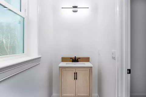 Bath - 3 Crest Ave, Worcester, MA 01607 photo 1 of 6