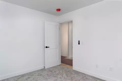 Bedroom - 3 Crest Ave, Worcester, MA 01607 photo 3 of 8