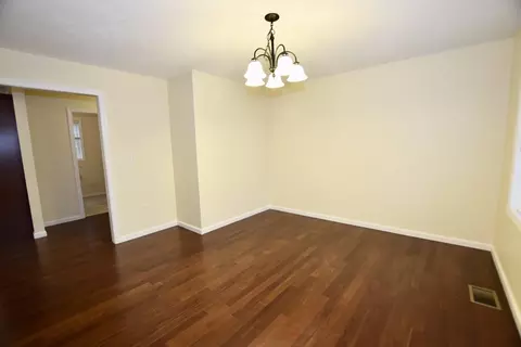 60 Cedar St, Middleboro, MA 02346 photo 11