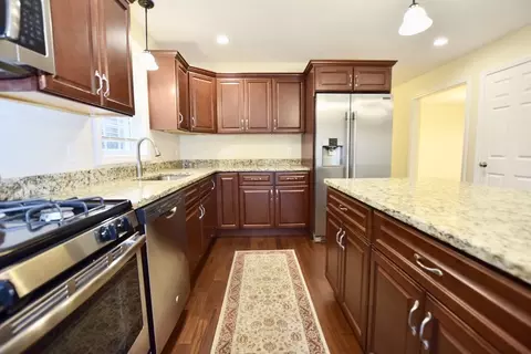 60 Cedar St, Middleboro, MA 02346 photo 7