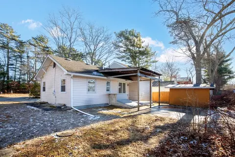 74 Glen Charlie Rd, Wareham, MA 02538 photo 5