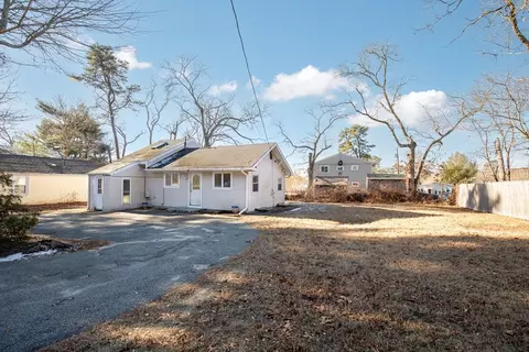 74 Glen Charlie Rd, Wareham, MA 02538 photo 2
