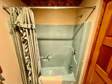 14 Wright St, Rehoboth, MA 02769 photo 9