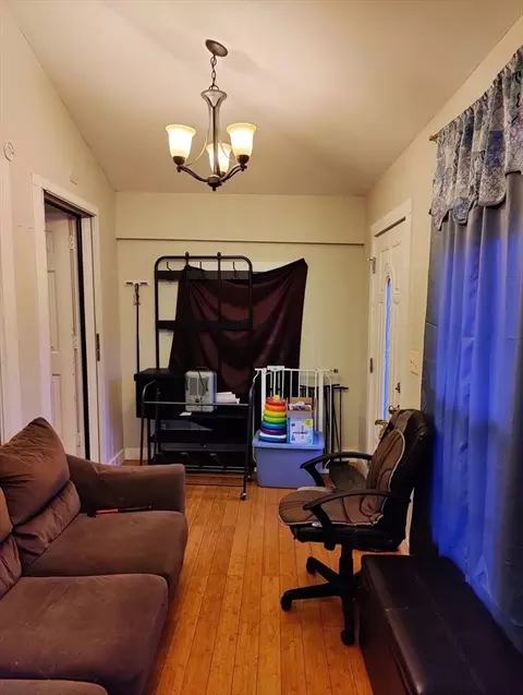 66 Redlands, Springfield, MA 01104 photo 31