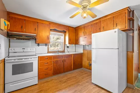7 Keddy St, Easthampton, MA 01027 photo 17