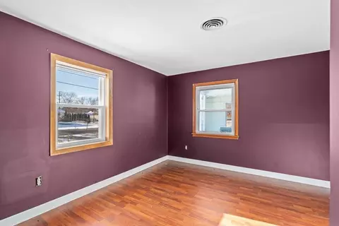 7 Keddy St, Easthampton, MA 01027 photo 12