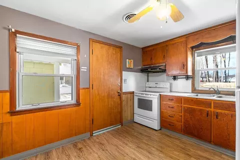 7 Keddy St, Easthampton, MA 01027 photo 7