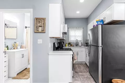 469 Mount Hope Ave, Fall River, MA 02724 photo 19