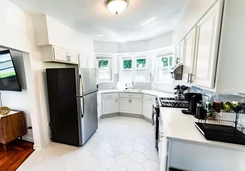 469 Mount Hope Ave, Fall River, MA 02724 photo 4