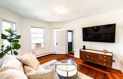 469 Mount Hope Ave, Fall River, MA 02724 photo 3
