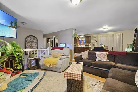 78 Duncan St, Fall River, MA 02721 photo 9