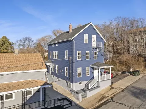 172 Stewart St, Fall River, MA 02720 photo 3