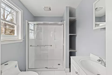 172 Stewart St, Fall River, MA 02720 photo 13
