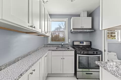 172 Stewart St, Fall River, MA 02720 photo 14